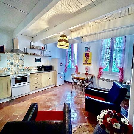Un Moment Suspendu Apartamento Aix-en-Provence Exterior foto